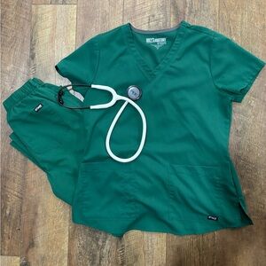 Grey’s Anatomy Scrub Set - Green